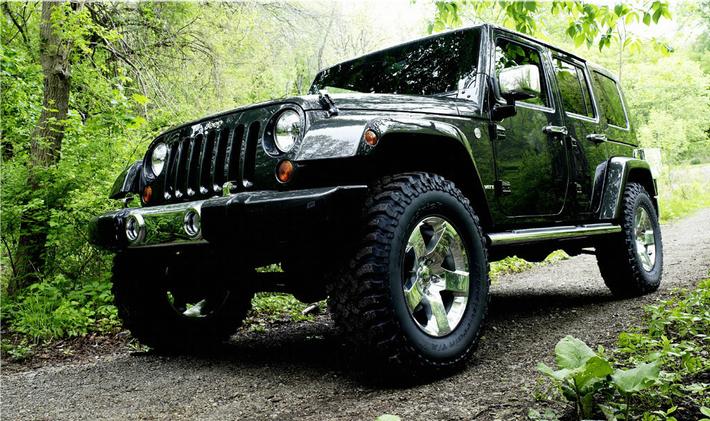 Introducing the 2012 Jeep Wrangler SRT8 Hemi V8